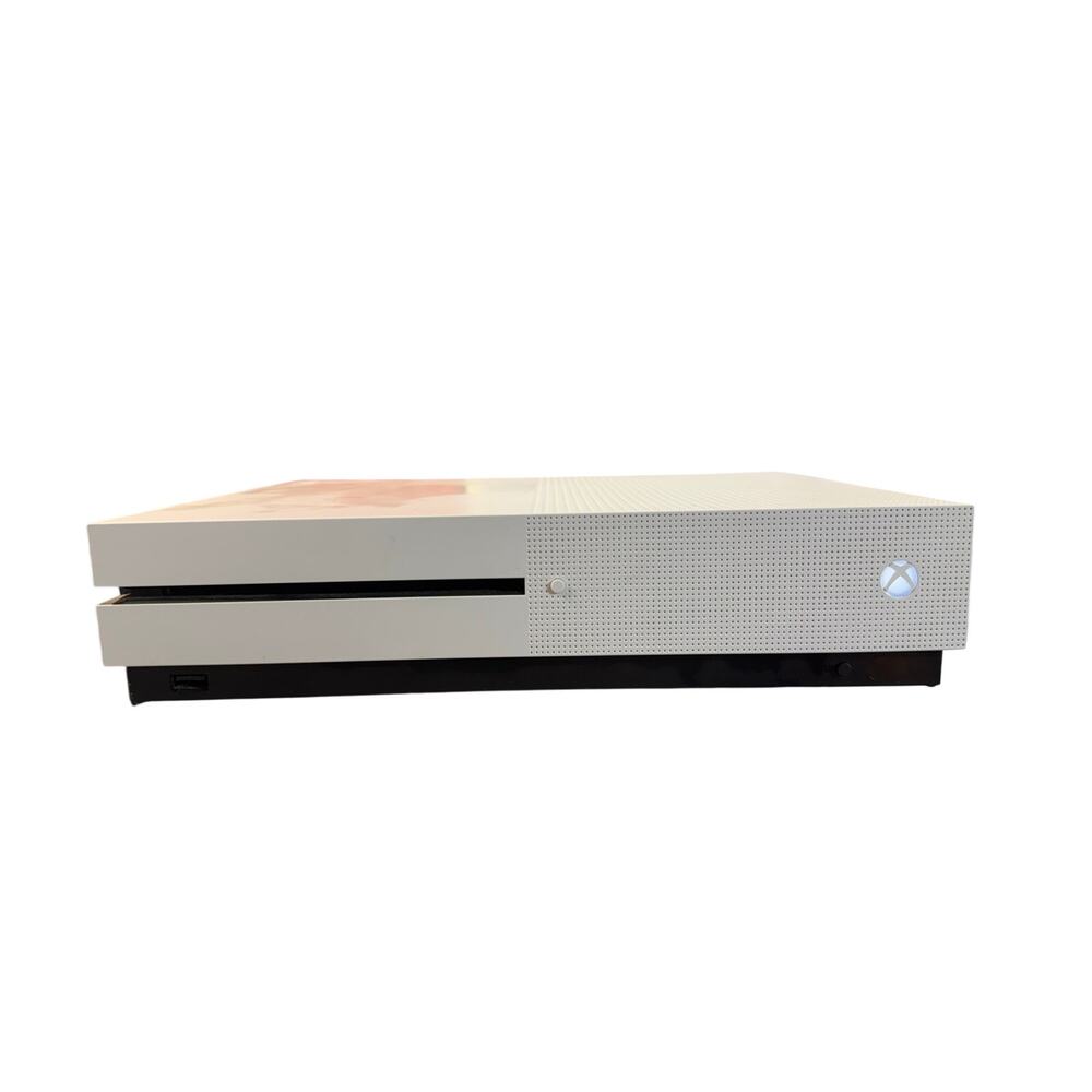 XBOX One Console / Video Game Console / with Game Remote and 3 Games Lot